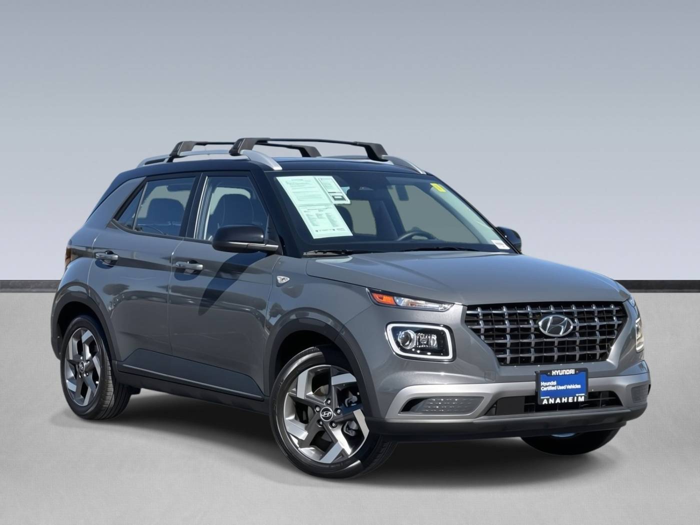 2024 Hyundai Venue Limited — SUV — 5,070 mi — Anaheim, CA
