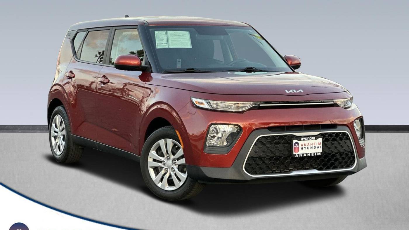 2022 Kia Soul LX — Hatchback — 22,352 mi — Anaheim, CA