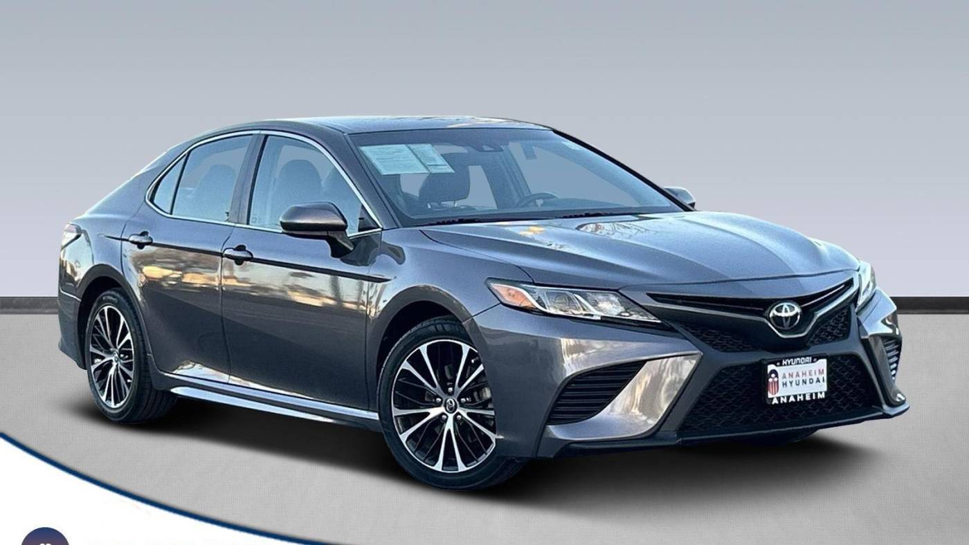 2018 Toyota Camry SE — Sedan — 63,018 mi — Anaheim, CA