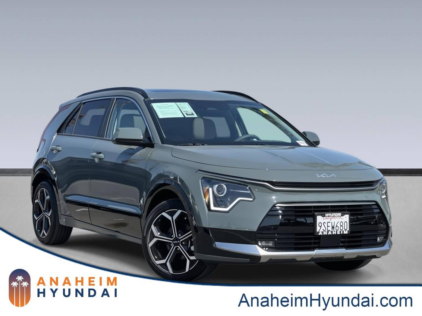 2025 Kia Niro Hybrid EX Touring — SUV — 1,930 mi — Anaheim, CA