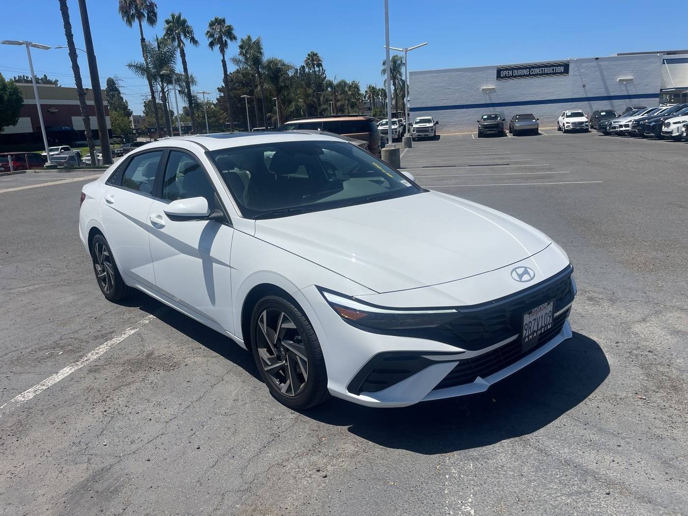 2024 Hyundai Elantra SEL — Sedan — 6,477 mi — Anaheim, CA
