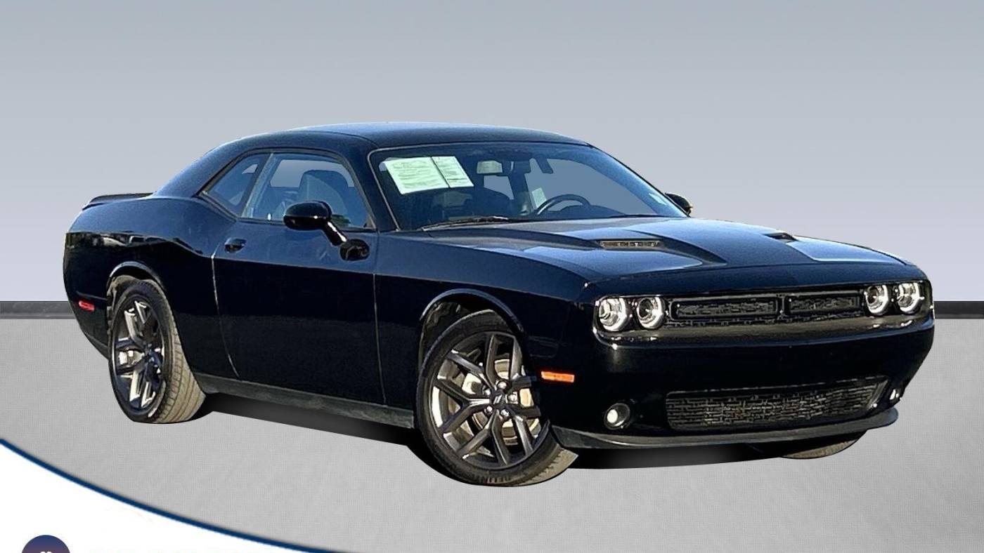 2022 Dodge Challenger SXT — Coupe — 51,424 mi — Anaheim, CA