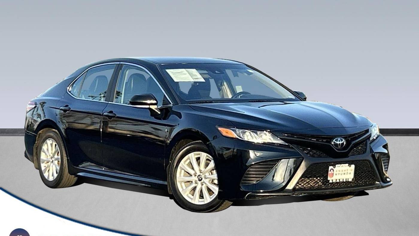 2020 Toyota Camry SE — Sedan — 63,544 mi — Anaheim, CA