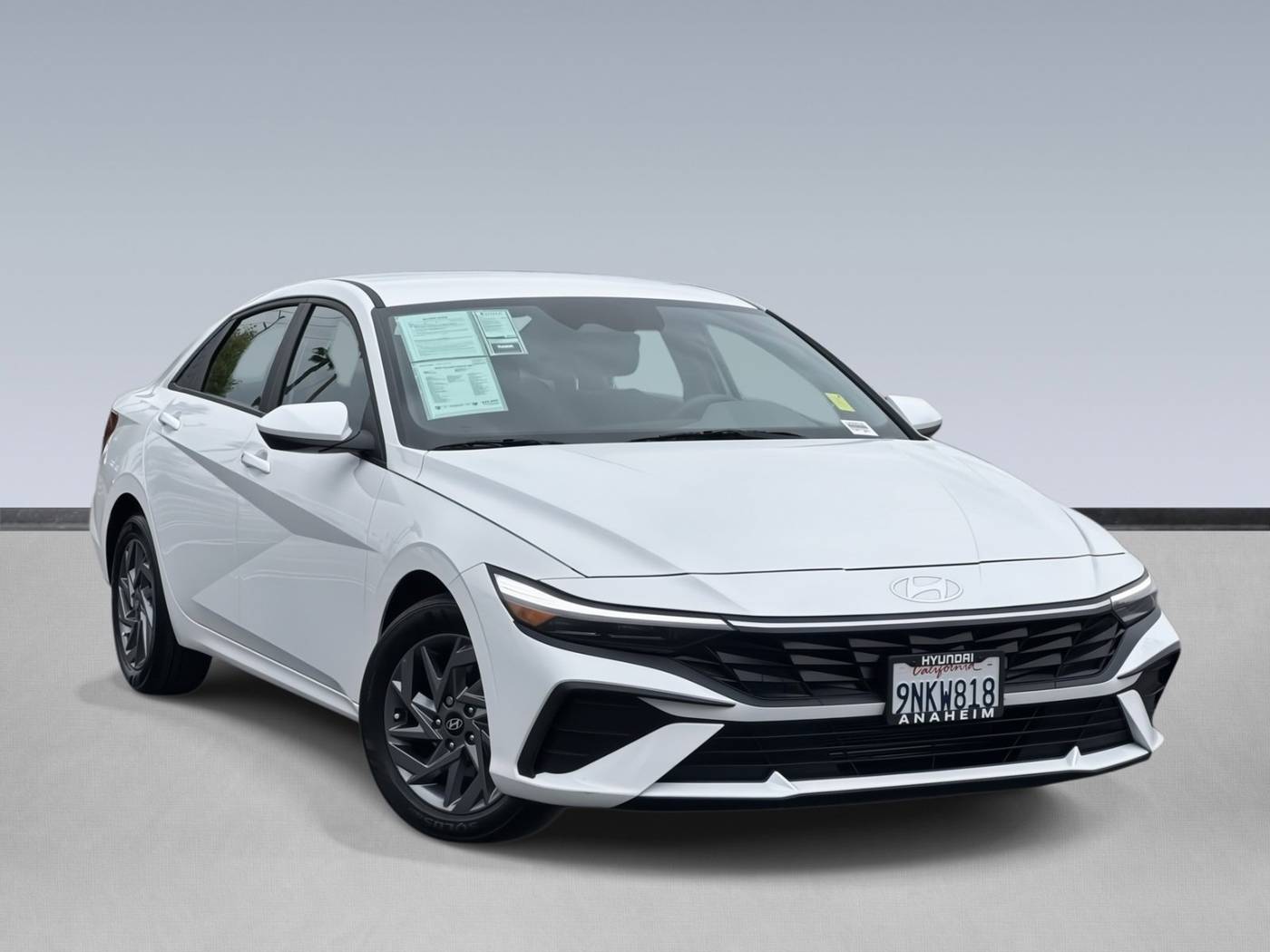 2024 Hyundai Elantra SEL — Sedan — 3,947 mi — Anaheim, CA