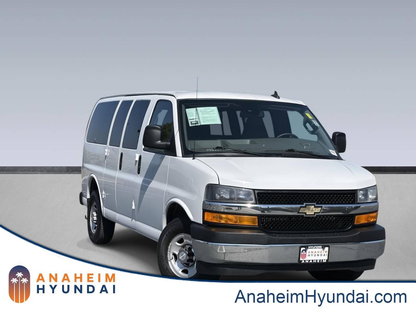2020 Chevrolet Express Passenger LT — Passenger Van — 94,717 mi — Anaheim, CA