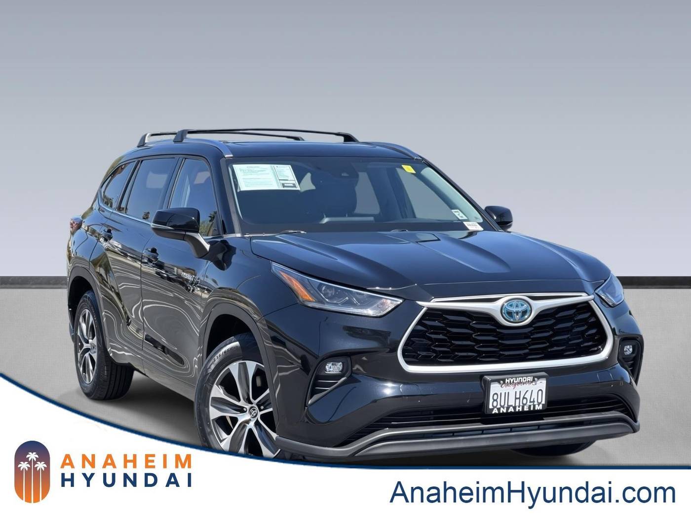 2021 Toyota Highlander Hybrid XLE — SUV — 29,869 mi — Anaheim, CA