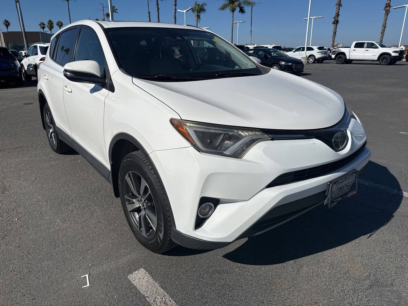 2018 Toyota RAV4 XLE — SUV — 93,819 mi — Anaheim, CA