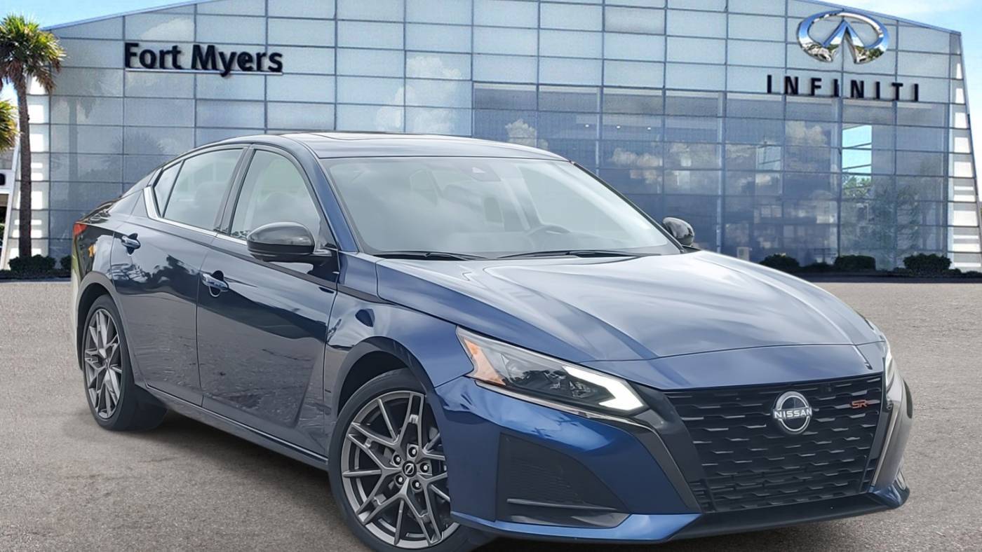 2023 Nissan Altima SR — Sedan — 25,090 mi — Fort Myers, FL