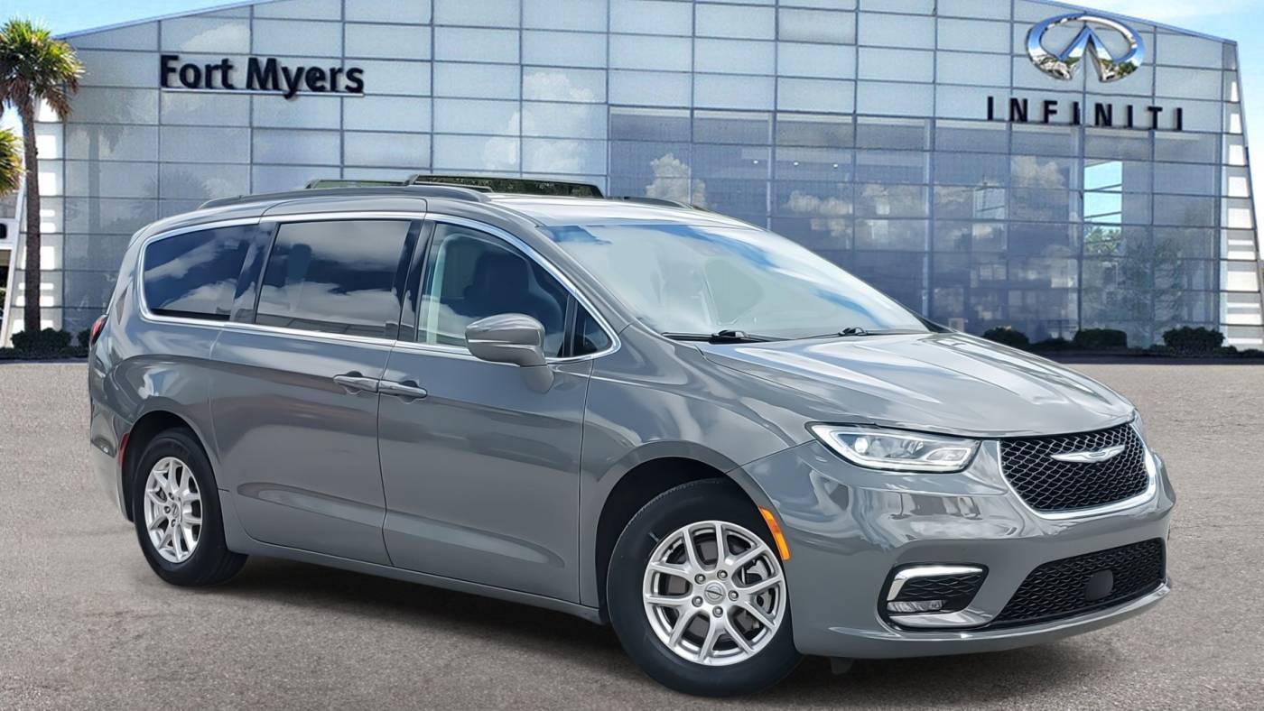 2022 Chrysler Pacifica Touring L — Minivan — 68,667 mi — Fort Myers, FL