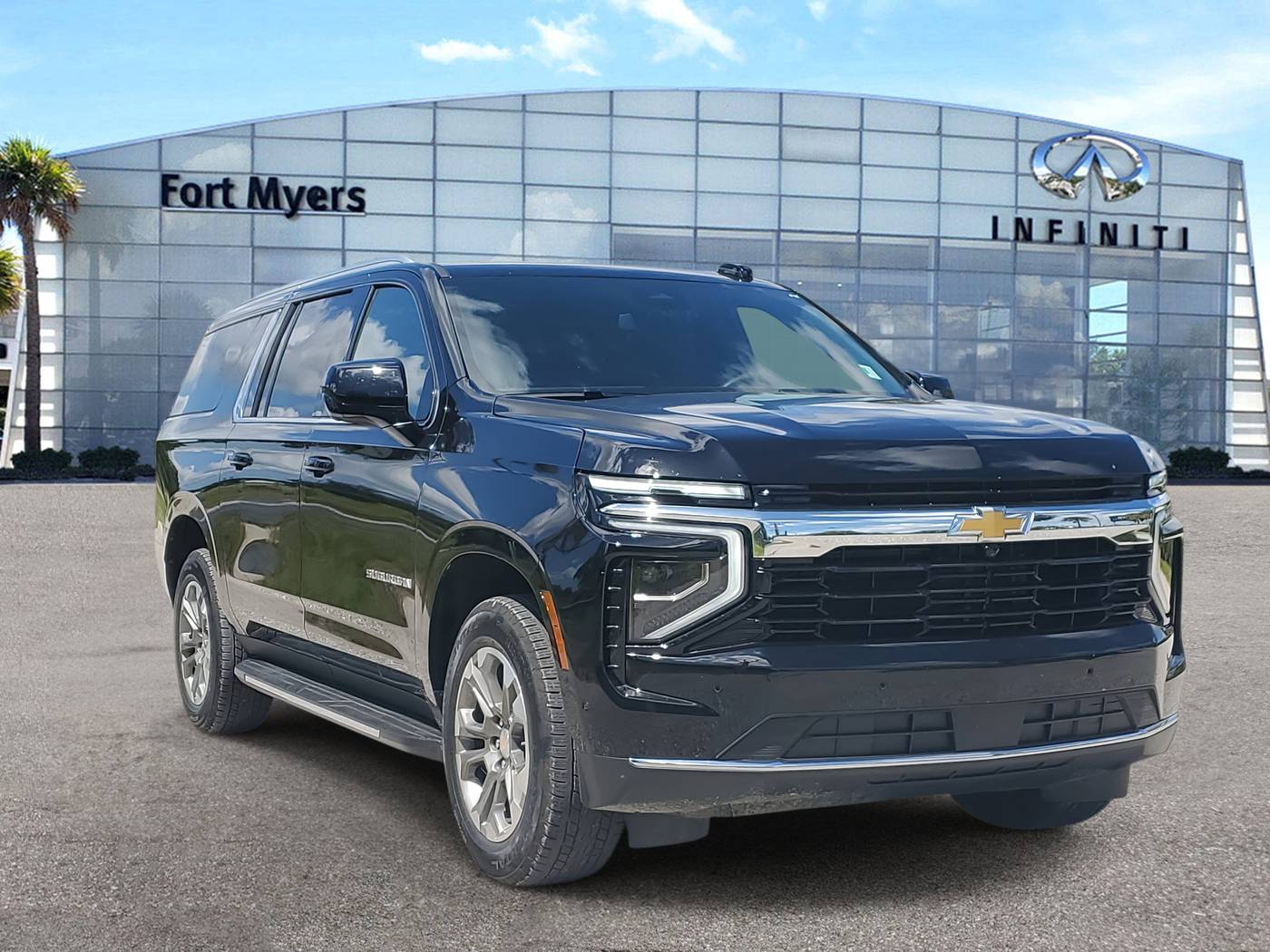2025 Chevrolet Suburban LS — SUV — 16,789 mi — Fort Myers, FL