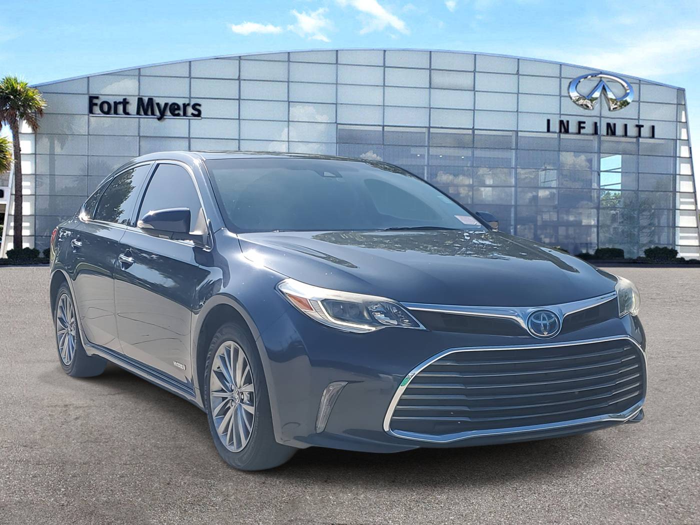 2016 Toyota Avalon Hybrid Limited — Sedan — 68,996 mi — Fort Myers, FL