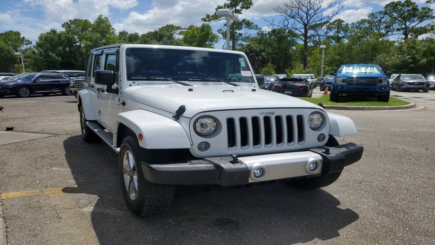 2017 Jeep Wrangler Sahara — SUV — 75,817 mi — Fort Myers, FL