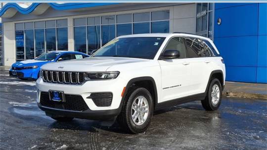 2022 Jeep Grand Cherokee Laredo — SUV — 24,508 mi — Chicopee, MA