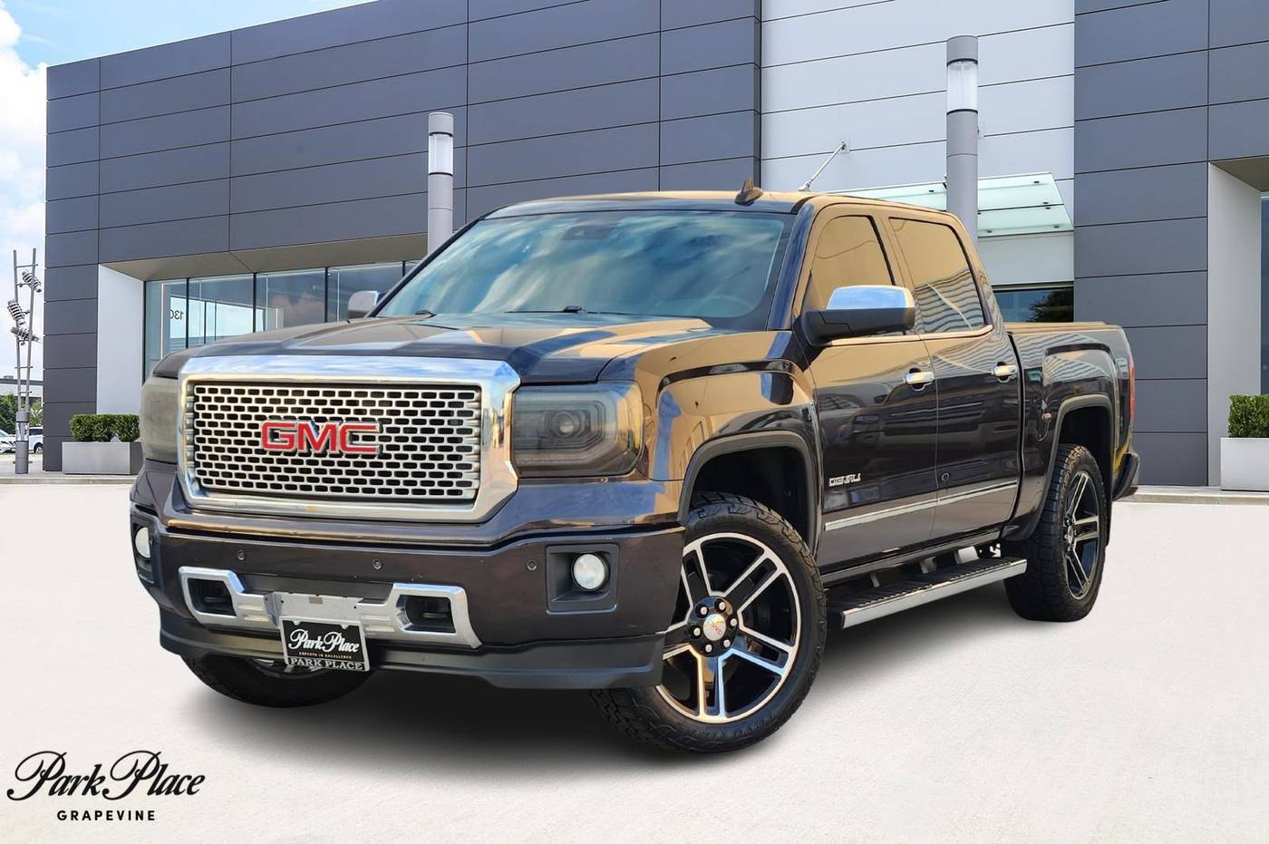 2015 GMC Sierra 1500 Denali — Pickup Truck — 120,873 mi — Grapevine, TX