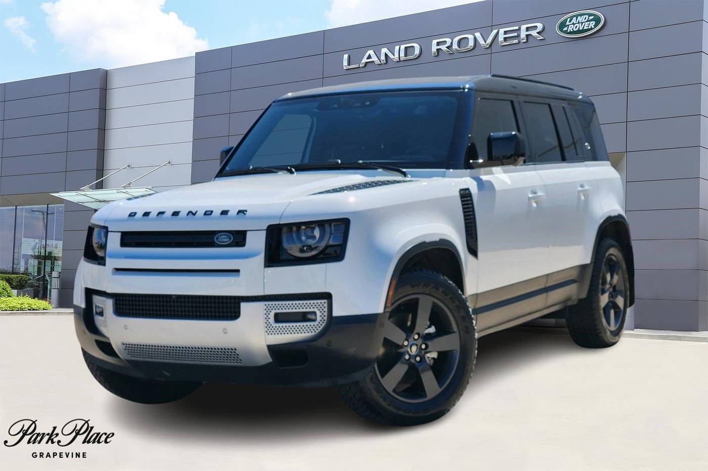 2024 Land Rover Defender S — SUV — 8,792 mi — Grapevine, TX