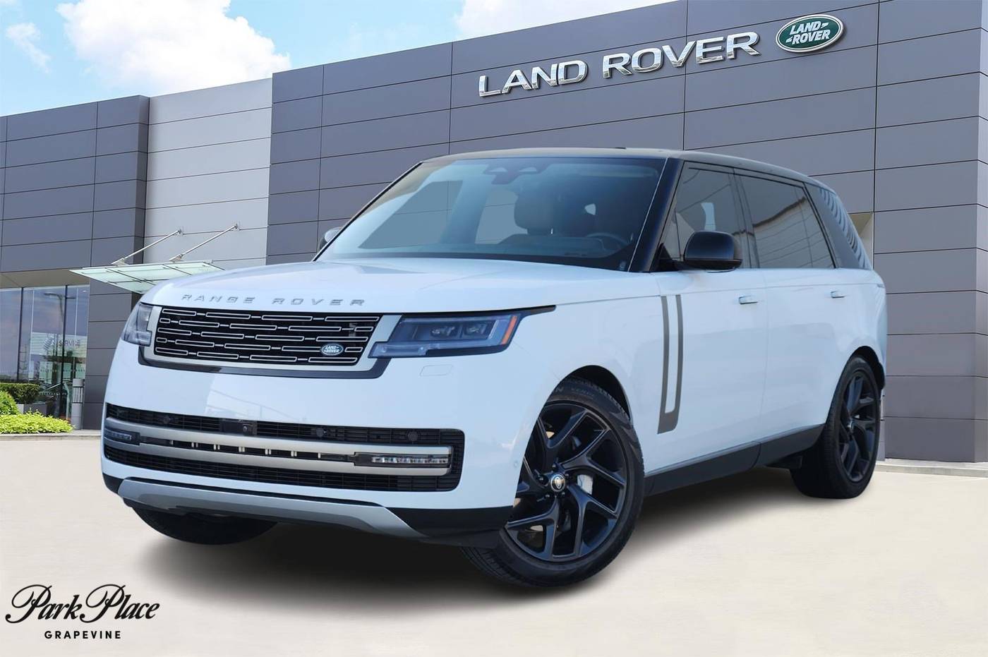 2025 Land Rover Range Rover SE — SUV — 8,935 mi — Grapevine, TX