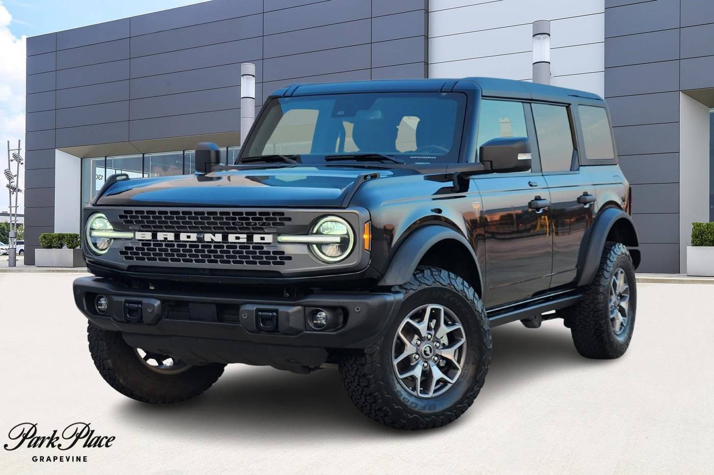 2023 Ford Bronco Badlands — SUV — 12,501 mi — Grapevine, TX