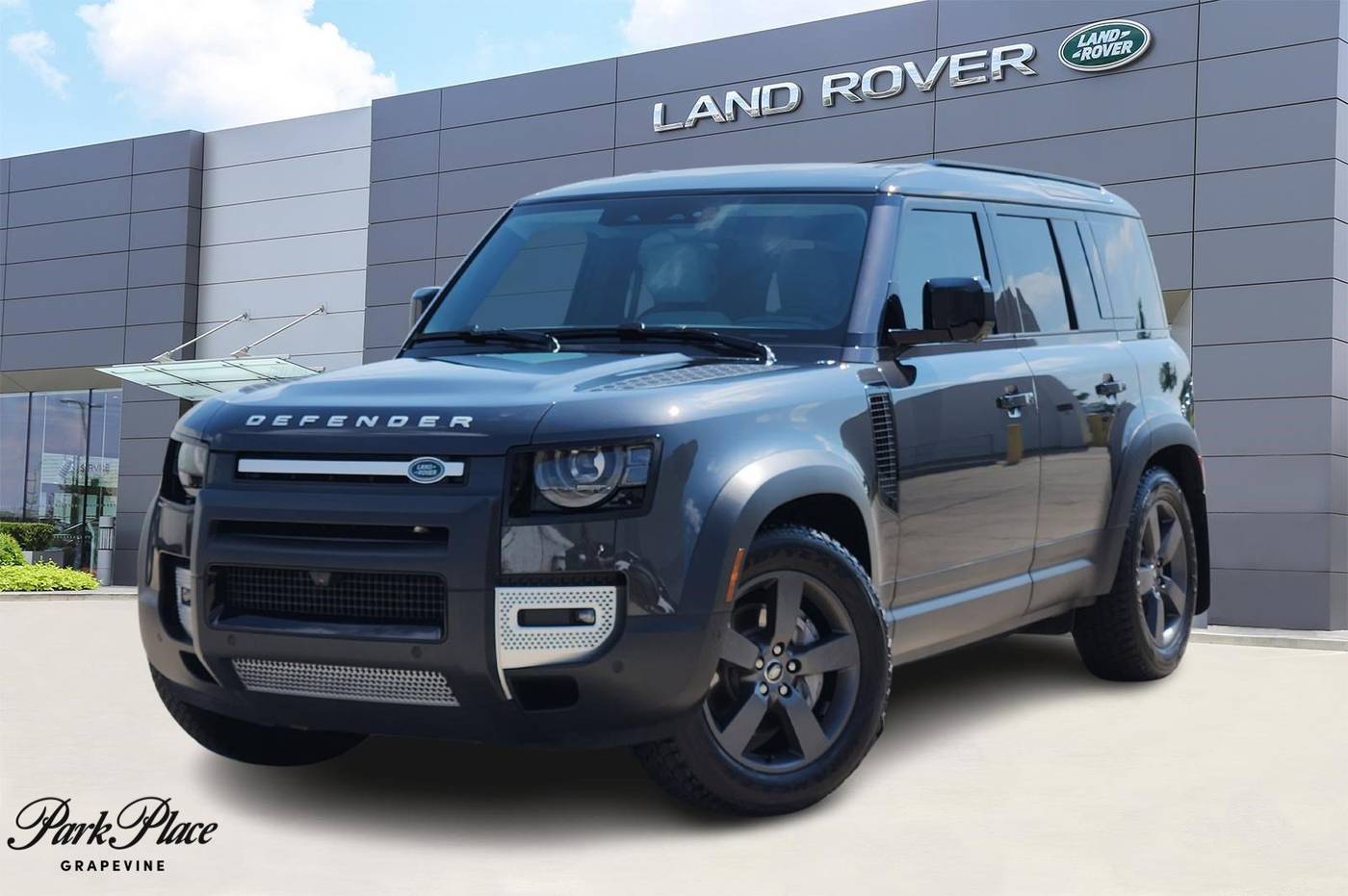2025 Land Rover Defender S — SUV — 4,974 mi — Grapevine, TX