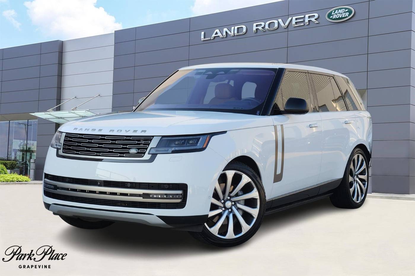2023 Land Rover Range Rover SE — SUV — 31,703 mi — Grapevine, TX