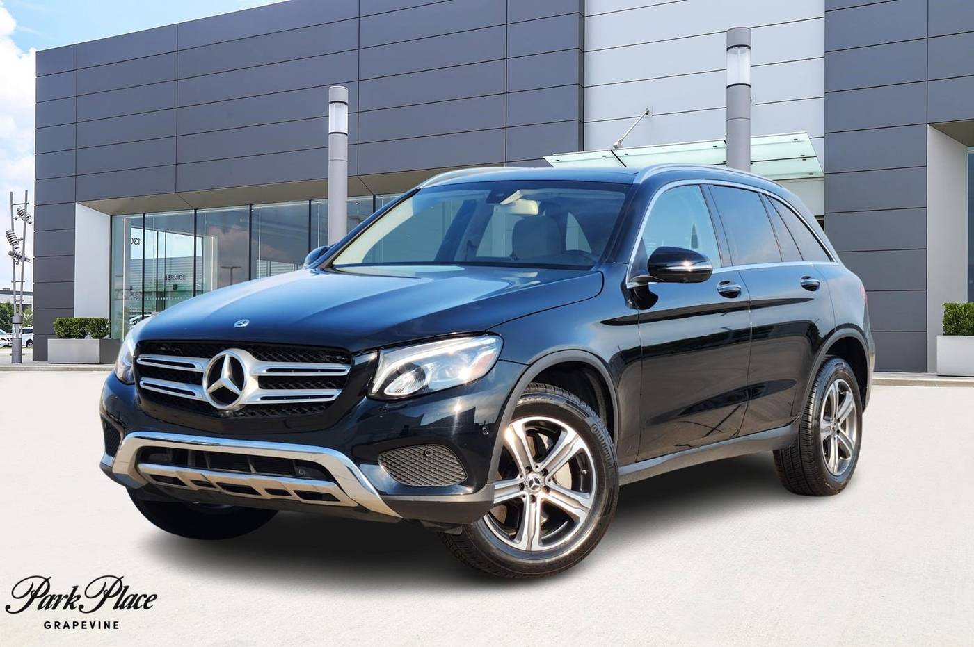 2018 Mercedes-Benz GLC GLC 300 — SUV — 86,618 mi — Grapevine, TX