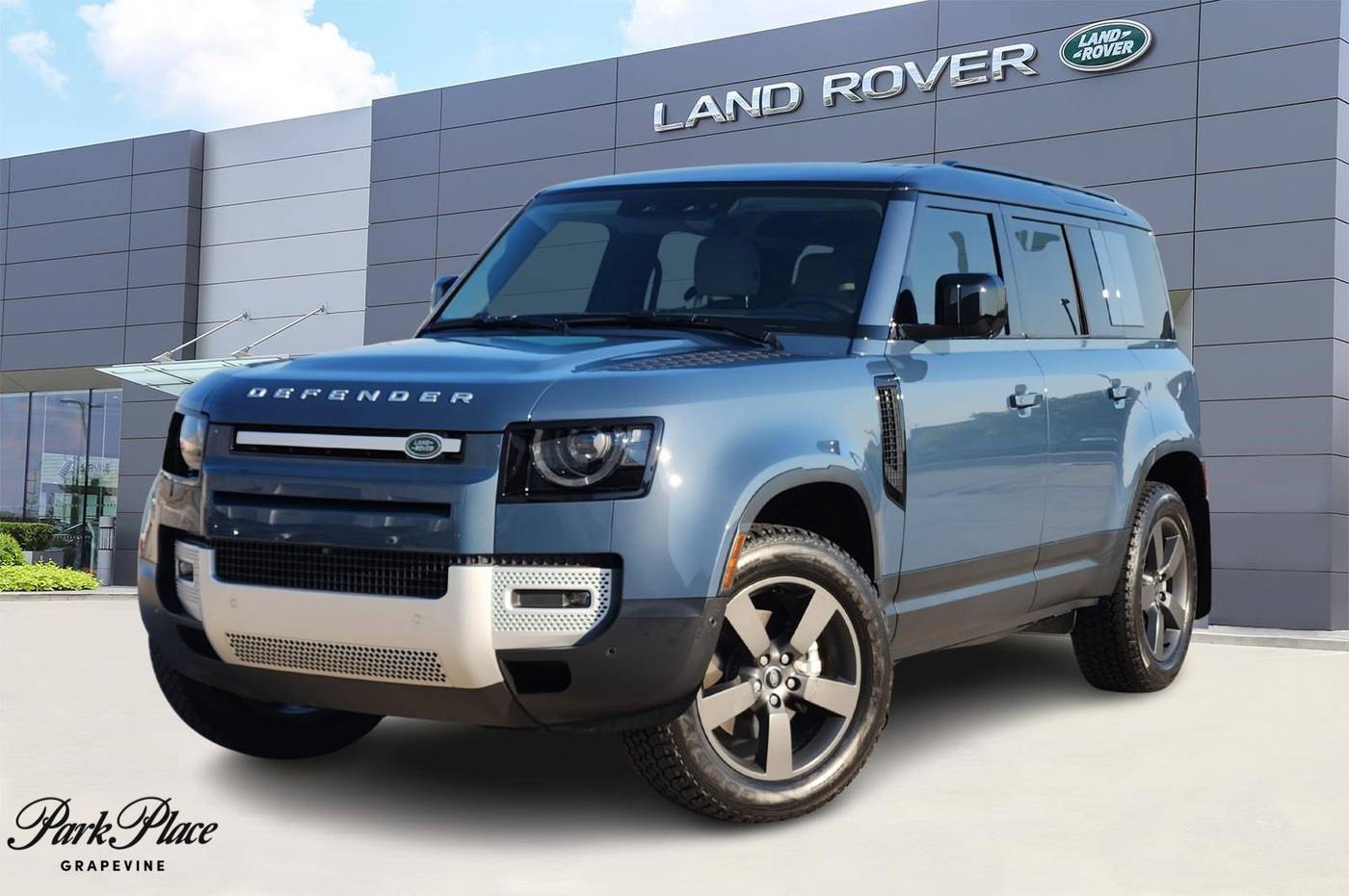 2025 Land Rover Defender S — SUV — 10,289 mi — Grapevine, TX
