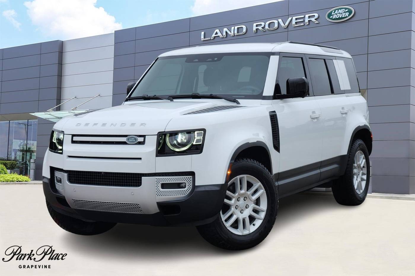 2025 Land Rover Defender S — SUV — 4,275 mi — Grapevine, TX