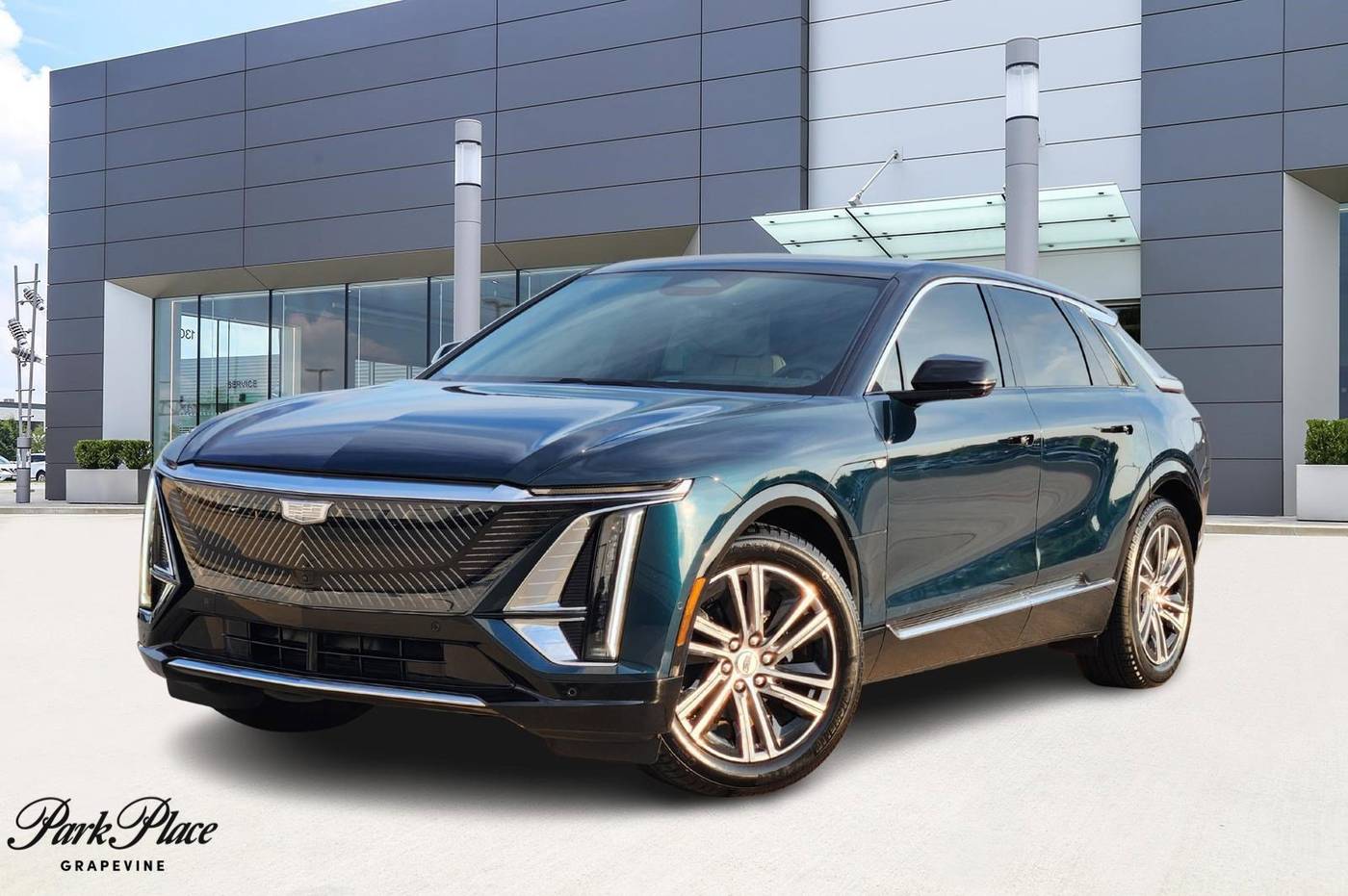 2025 Cadillac LYRIQ Luxury — SUV — 2,436 mi — Grapevine, TX