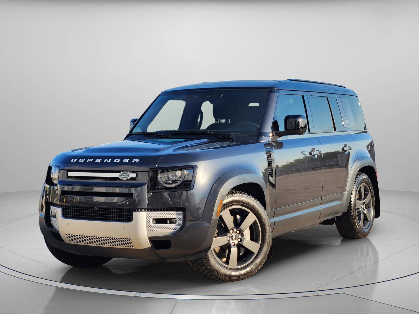 2025 Land Rover Defender S