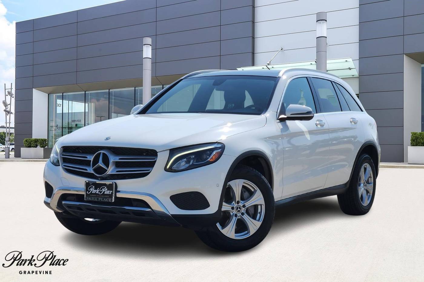 2018 Mercedes-Benz GLC GLC 300 — SUV — 101,912 mi — Grapevine, TX