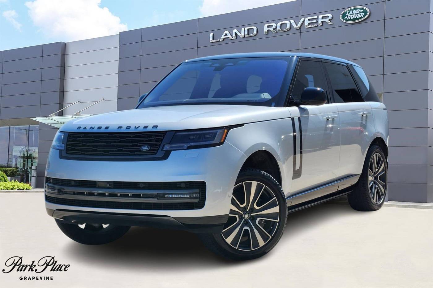 2023 Land Rover Range Rover SE — SUV — 19,208 mi — Grapevine, TX