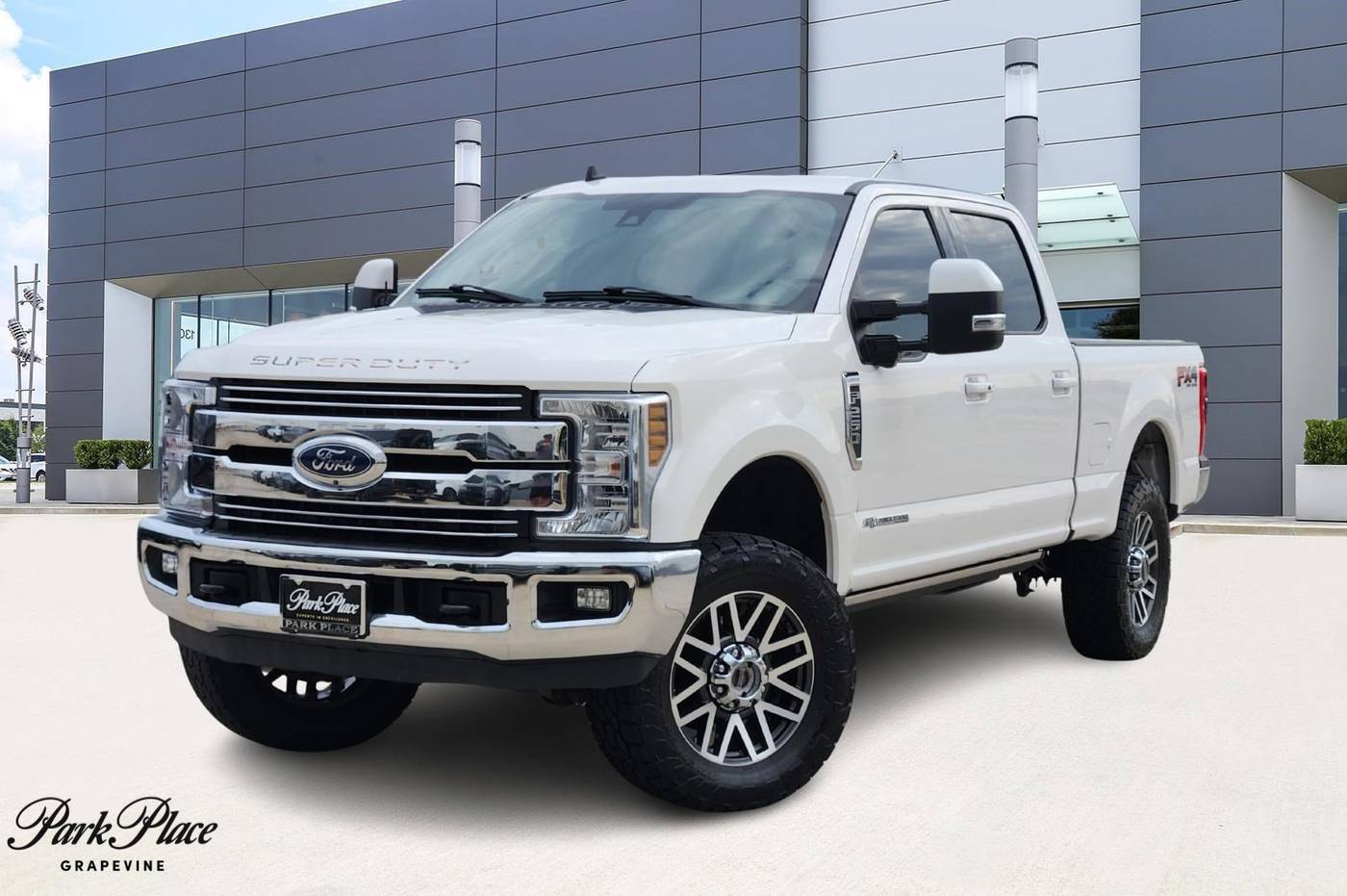 2019 Ford Super Duty F-250 Lariat — Pickup Truck — 172,808 mi — Grapevine, TX