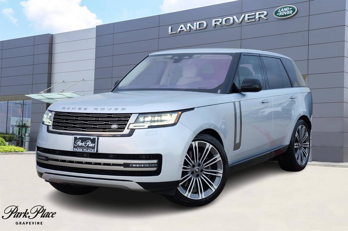 2023 Land Rover Range Rover SE — SUV — 26,010 mi — Grapevine, TX