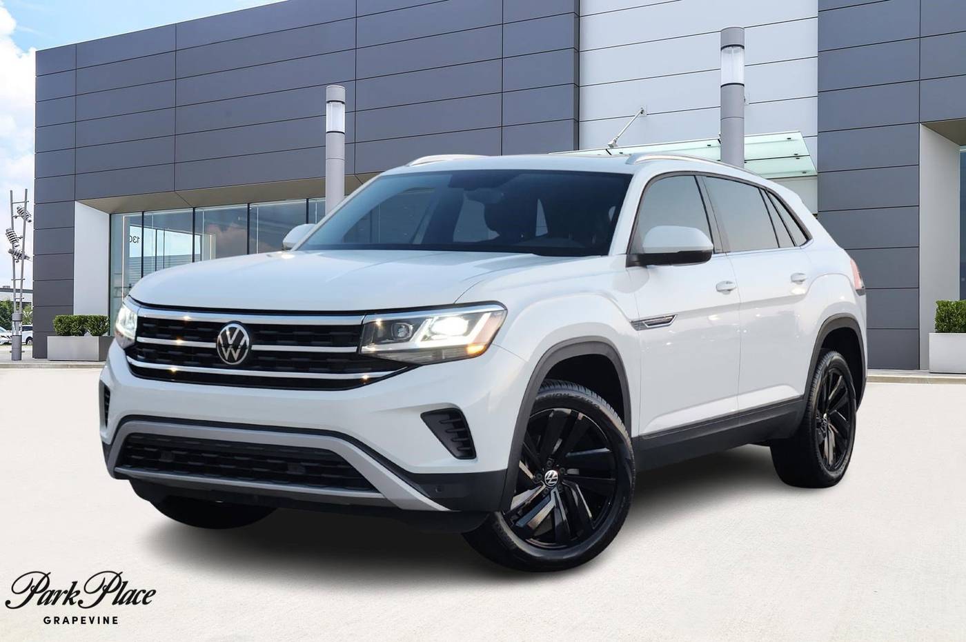 2023 Volkswagen Atlas Cross Sport SE with Technology — SUV — 41,545 mi — Grapevine, TX