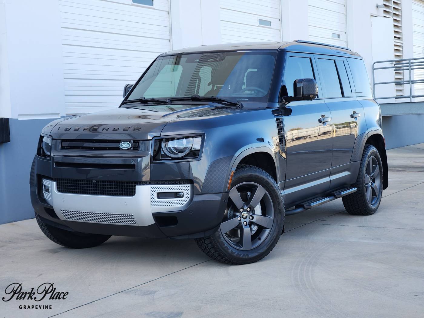 2025 Land Rover Defender S — SUV — 8,113 mi — Grapevine, TX