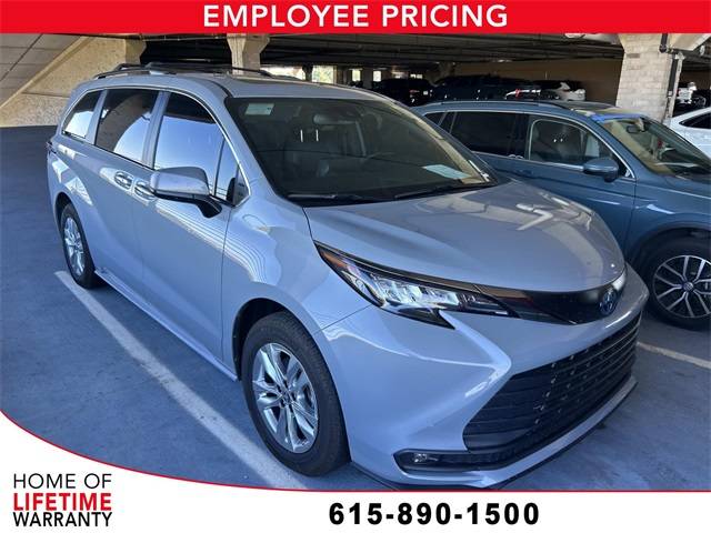 2023 Toyota Sienna Woodland Edition — Minivan — 50,322 mi — Murfreesboro, TN
