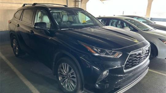 2023 Toyota Highlander Platinum — SUV — 15,920 mi — Murfreesboro, TN