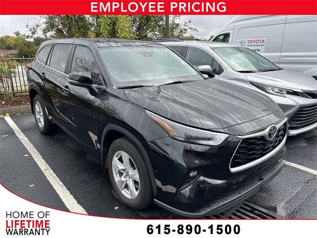 2023 Toyota Highlander LE — SUV — 48,639 mi — Murfreesboro, TN