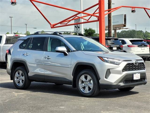 2024 Toyota RAV4 XLE — SUV — 19,895 mi — Tyler, TX
