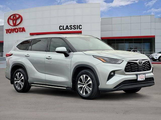 2022 Toyota Highlander XLE — SUV — 48,693 mi — Tyler, TX