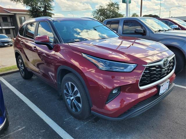 2023 Toyota Highlander XLE — SUV — 52,954 mi — Tyler, TX