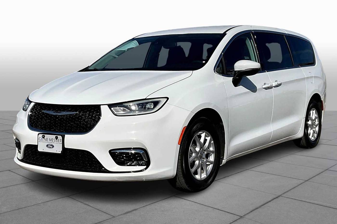 2023 Chrysler Pacifica Touring L — Minivan — 54,334 mi — Amarillo, TX
