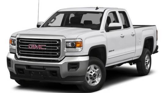 2015 GMC Sierra 2500HD SLE — Pickup Truck — 30,461 mi — Shrewsbury, MA