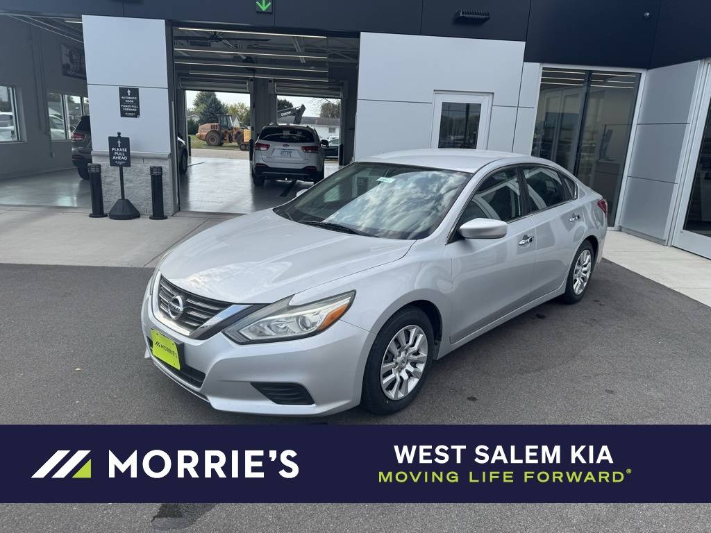 2016 Nissan Altima 2.5 S — Sedan — 126,047 mi — West Salem, WI