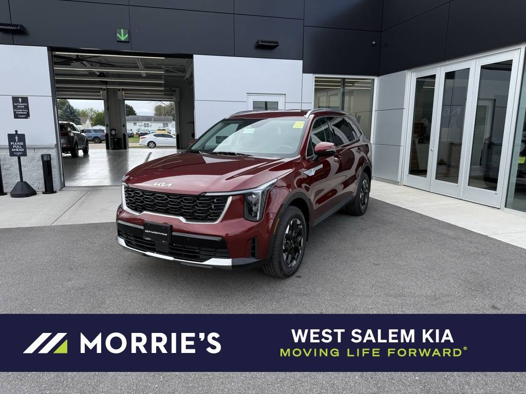 2025 Kia Sorento S — SUV — 824 mi — West Salem, WI