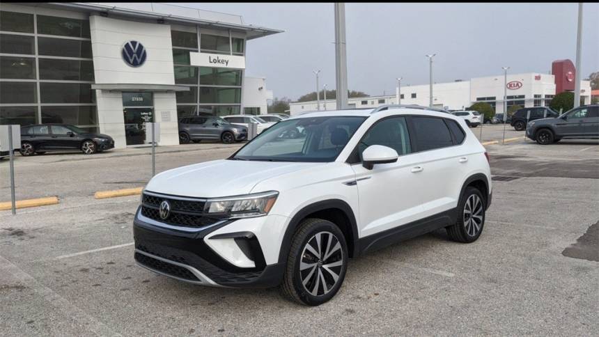2024 Volkswagen Taos SE — SUV — 11,778 mi — Clearwater, FL
