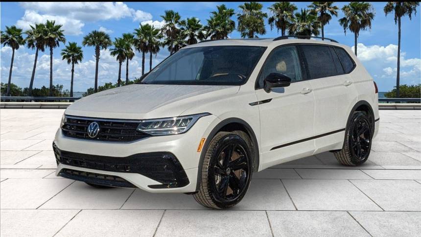 2024 Volkswagen Tiguan SE R-Line Black — SUV — 11,806 mi — Clearwater, FL