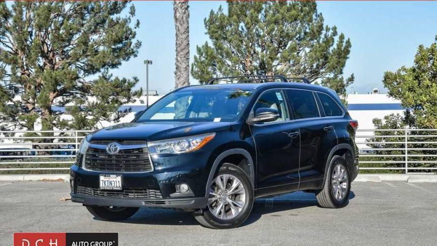 2015 Toyota Highlander XLE — SUV — 215,936 mi — Torrance, CA