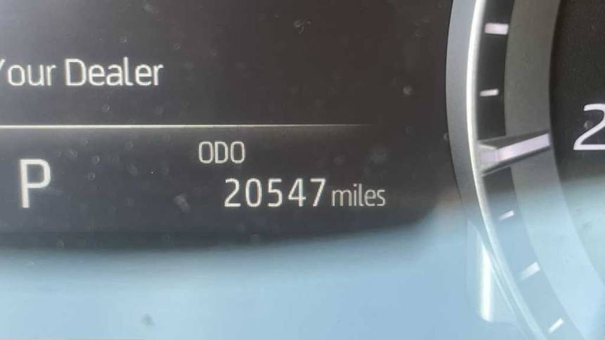 2022 Toyota Highlander Hybrid XLE — SUV — 20,547 mi — Torrance, CA