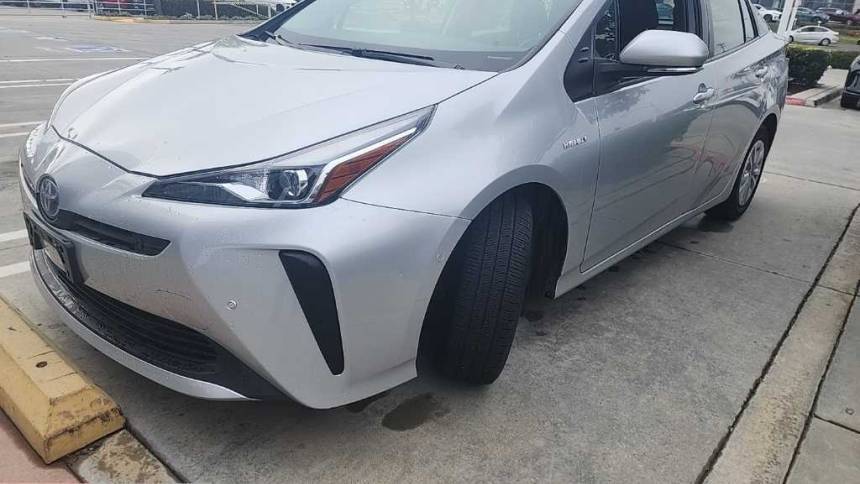 2022 Toyota Prius L Eco — Hatchback — 31,480 mi — Torrance, CA