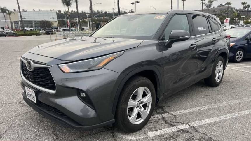 2023 Toyota Highlander LE — SUV — 37,945 mi — Torrance, CA
